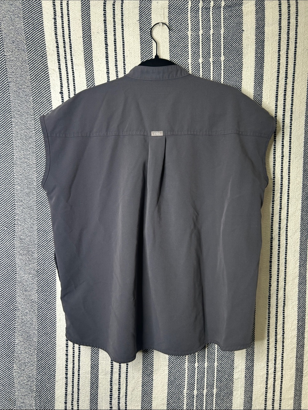 Figs Rafaela Oversized Scrub Top - Picture 4 of 4